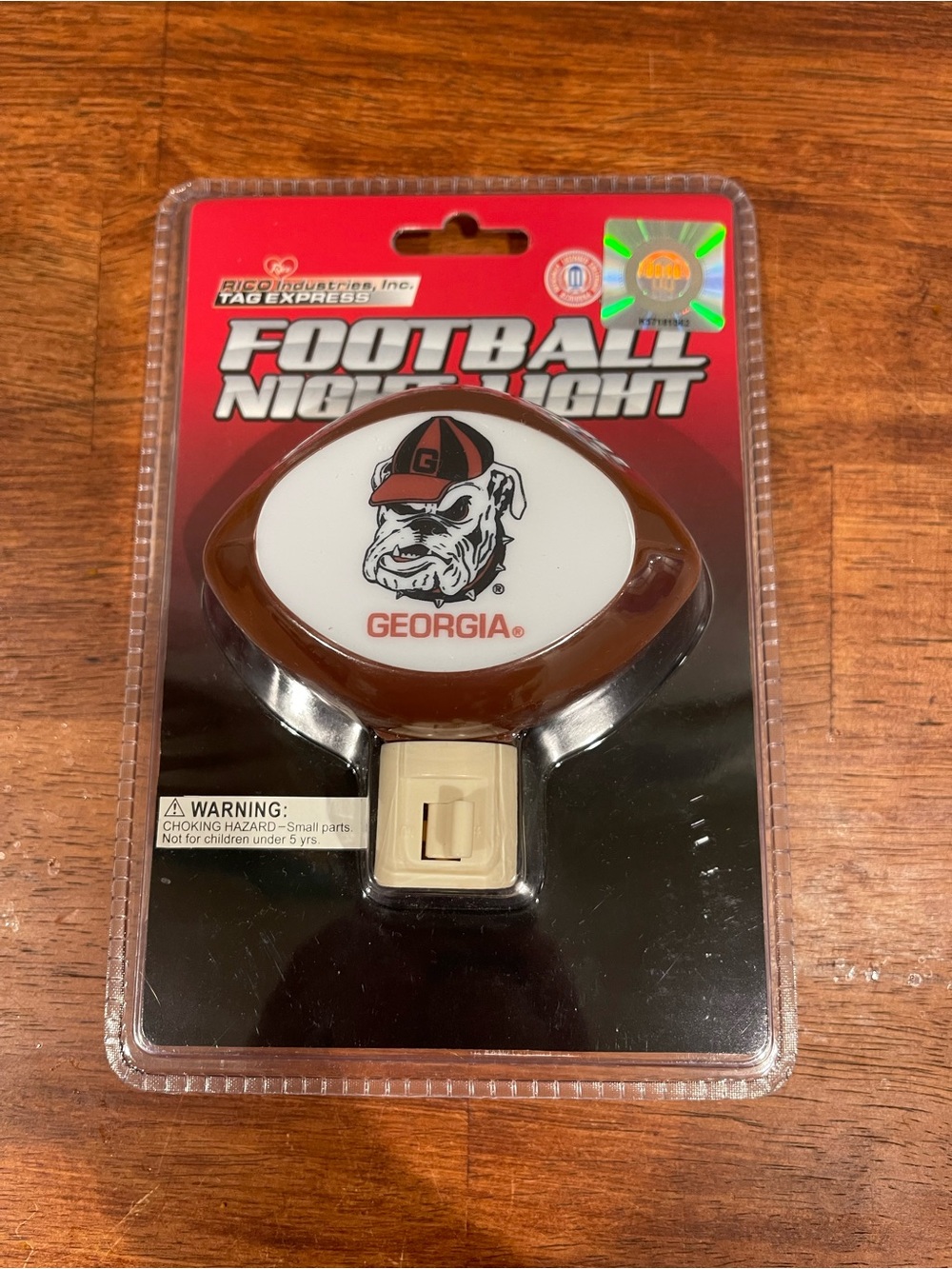 Georgia Bulldogs UGA football-shaped night light by Rico Industries NOS
